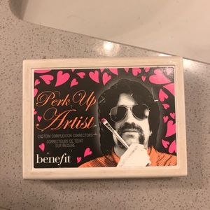 Benefit used perk up artist
